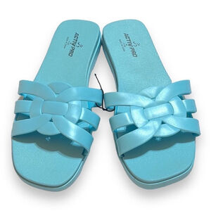 Aqua Slides Women's 7/8. Perfect Beach Sandals! Brand New!
